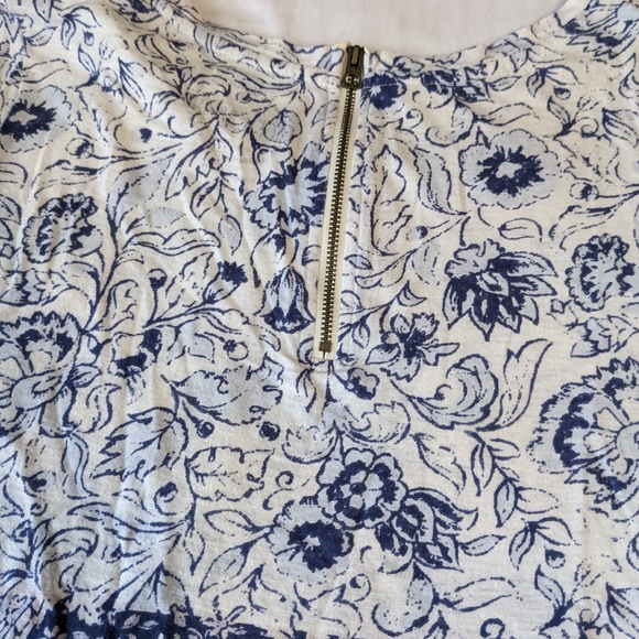 Lucky Brand Floral Print Top Short Sleeve Medium - Picture 3 of 7